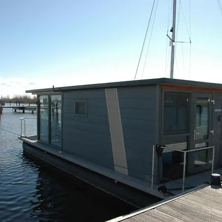 Beautiful Houseboat In The Harbour Of Near Centre Botel *