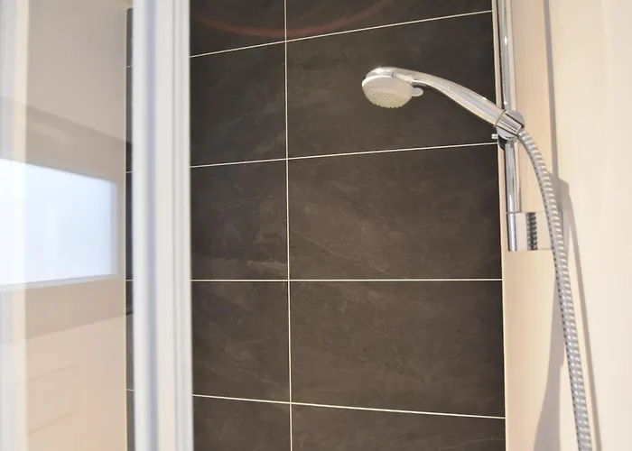 Boat In Near Marina Museum 船屋