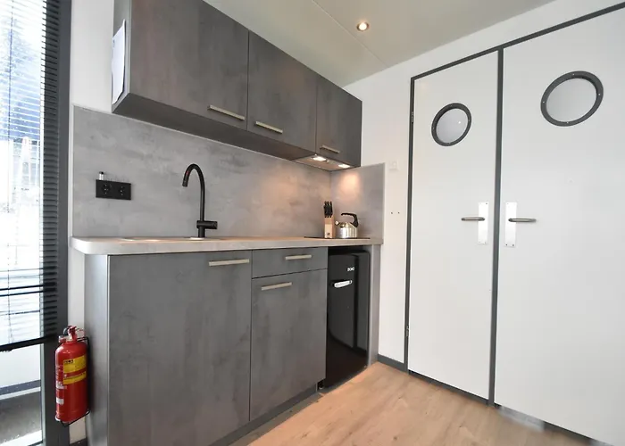 Boat In Near Marina Museum 船屋 *